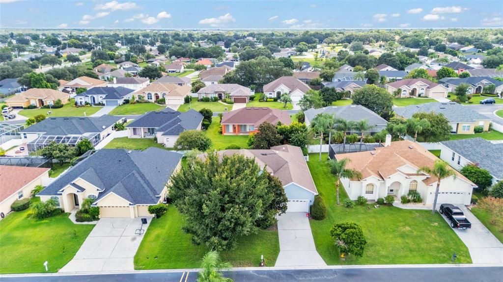 Activo con contrato: $494,900 (4 camas, 2 baños, 2631 Pies cuadrados)