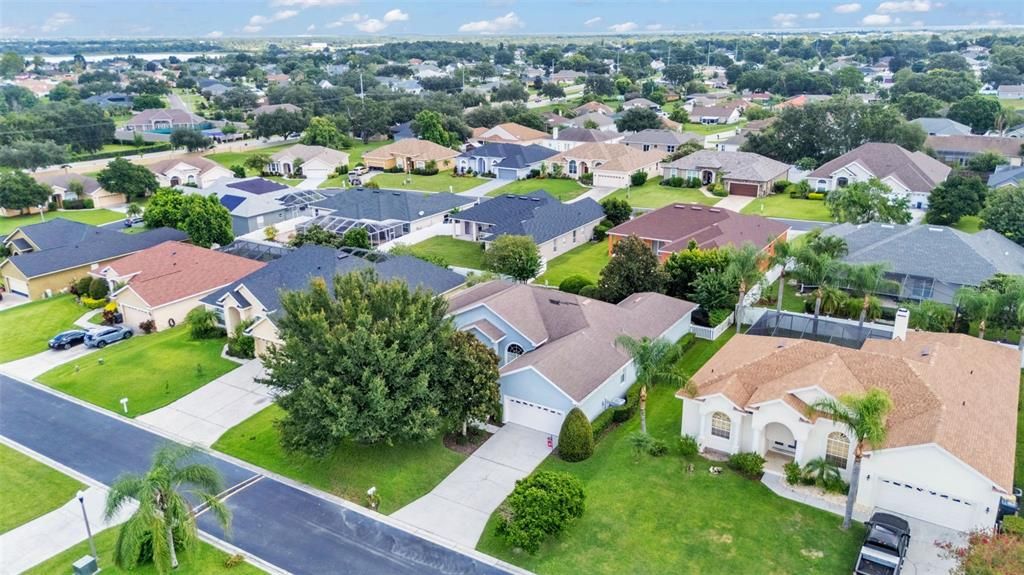 Activo con contrato: $494,900 (4 camas, 2 baños, 2631 Pies cuadrados)