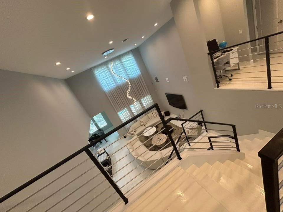 For Sale: $899,999 (5 beds, 4 baths, 4121 Square Feet)