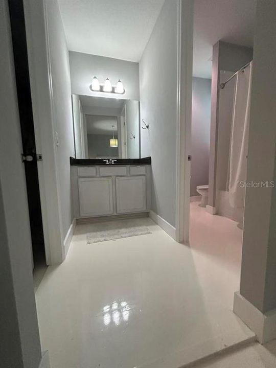 For Sale: $899,999 (5 beds, 4 baths, 4121 Square Feet)