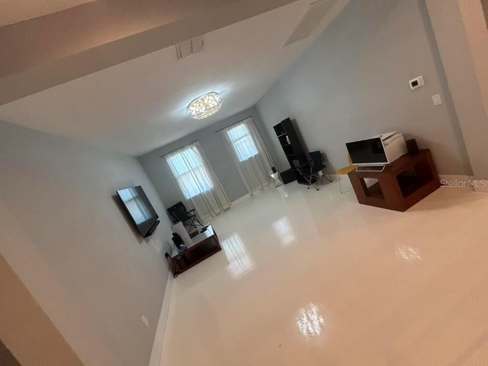 For Sale: $899,999 (5 beds, 4 baths, 4121 Square Feet)