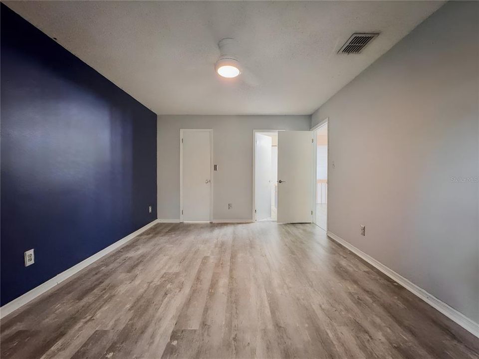 待售: $270,000 (3 贝兹, 2 浴室, 1256 平方英尺)