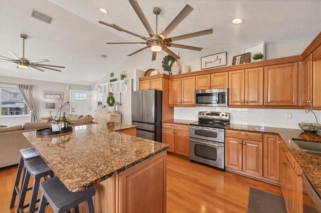 For Sale: $624,900 (4 beds, 2 baths, 1968 Square Feet)