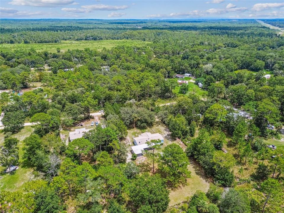 For Sale: $199,900 (3 beds, 2 baths, 1512 Square Feet)