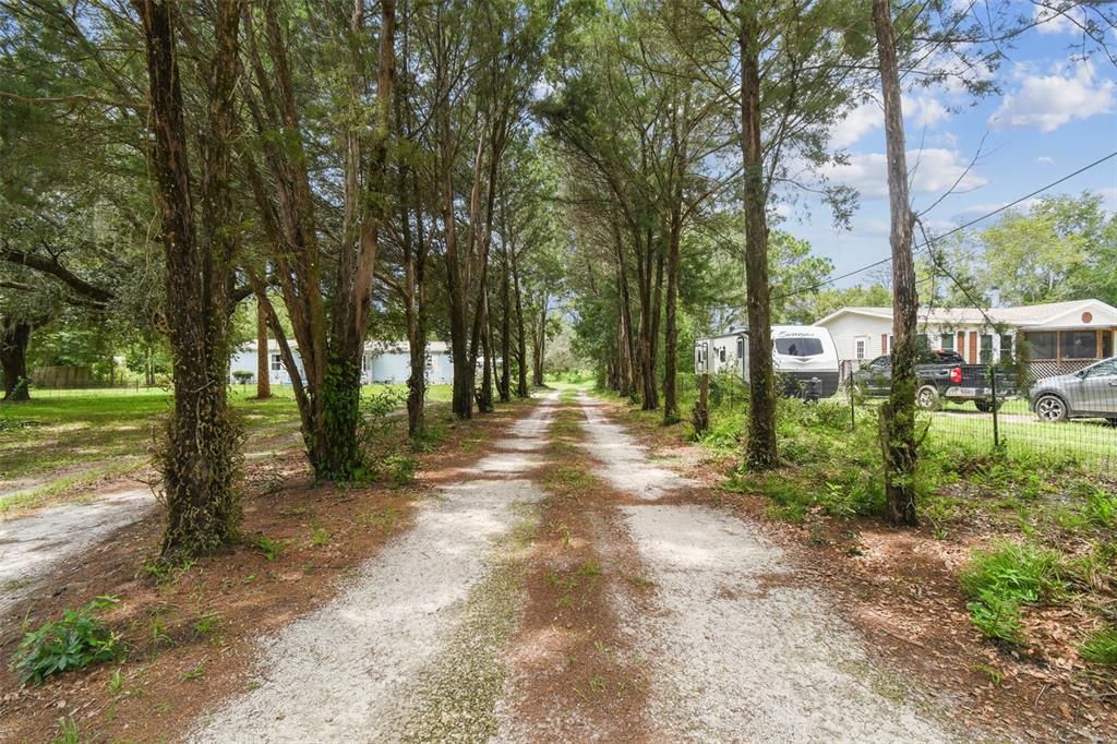 For Sale: $199,900 (3 beds, 2 baths, 1512 Square Feet)