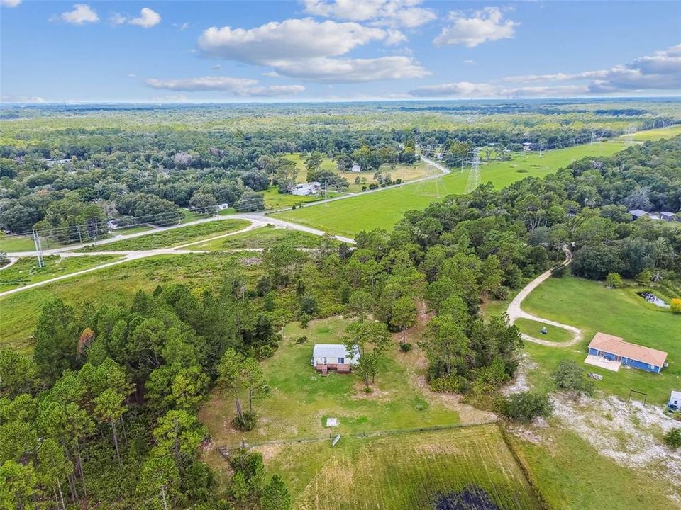 For Sale: $199,900 (3 beds, 2 baths, 1512 Square Feet)