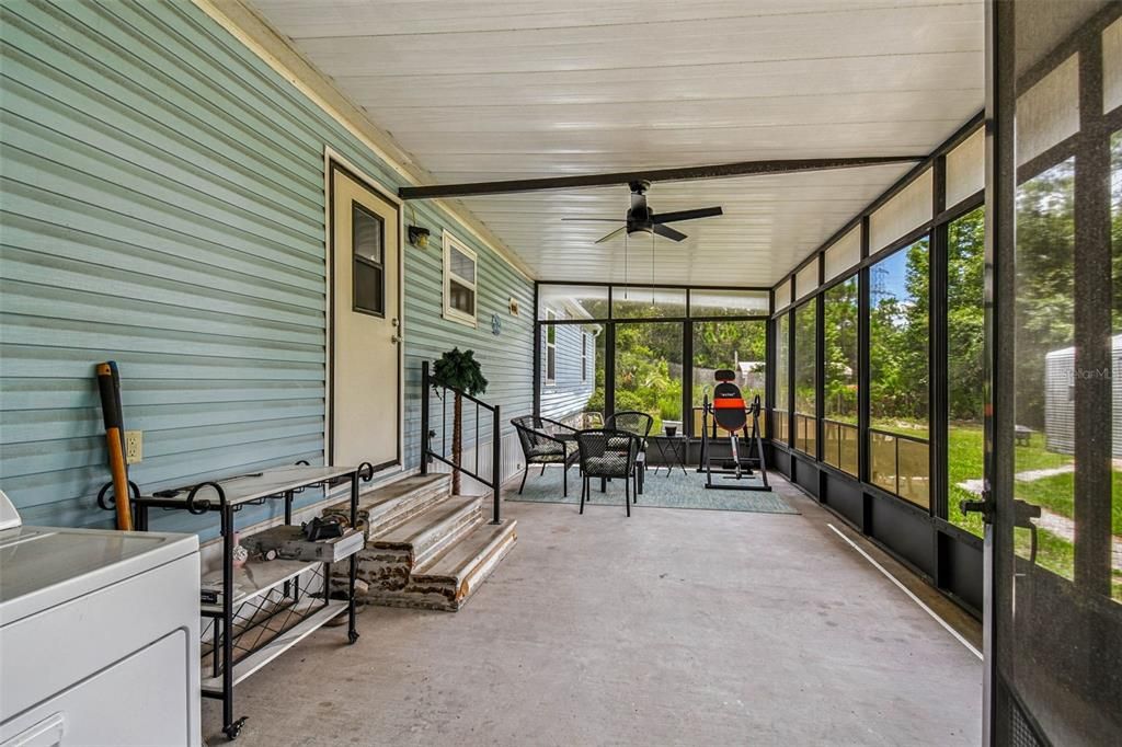 For Sale: $199,900 (3 beds, 2 baths, 1512 Square Feet)