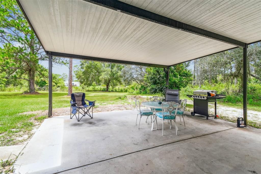 For Sale: $199,900 (3 beds, 2 baths, 1512 Square Feet)