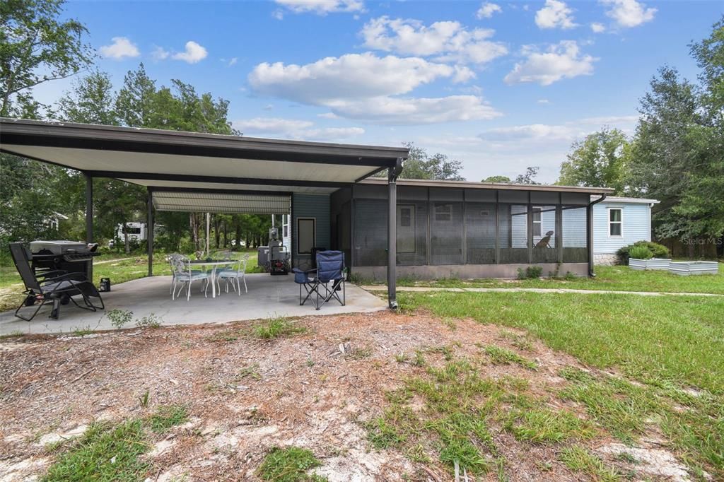 For Sale: $199,900 (3 beds, 2 baths, 1512 Square Feet)