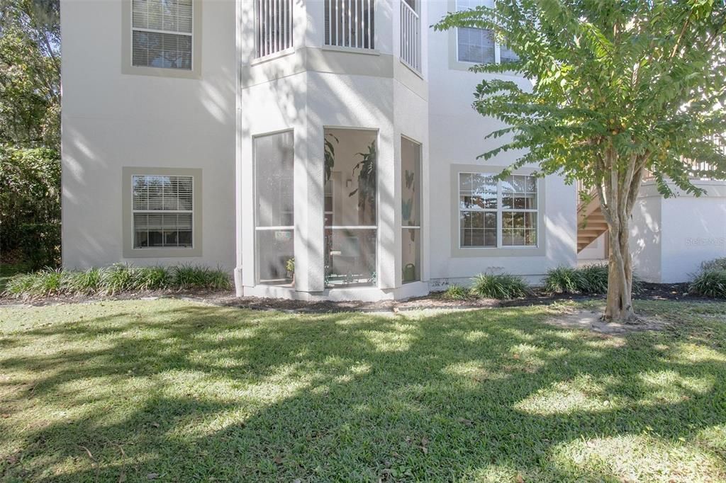 待售: $174,000 (2 贝兹, 2 浴室, 1034 平方英尺)