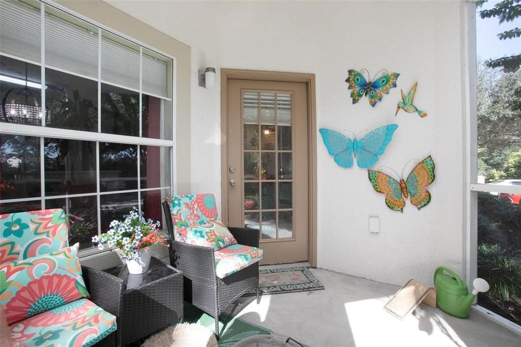 待售: $174,000 (2 贝兹, 2 浴室, 1034 平方英尺)