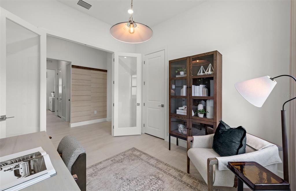 Active With Contract: $599,960 (3 beds, 2 baths, 2080 Square Feet)