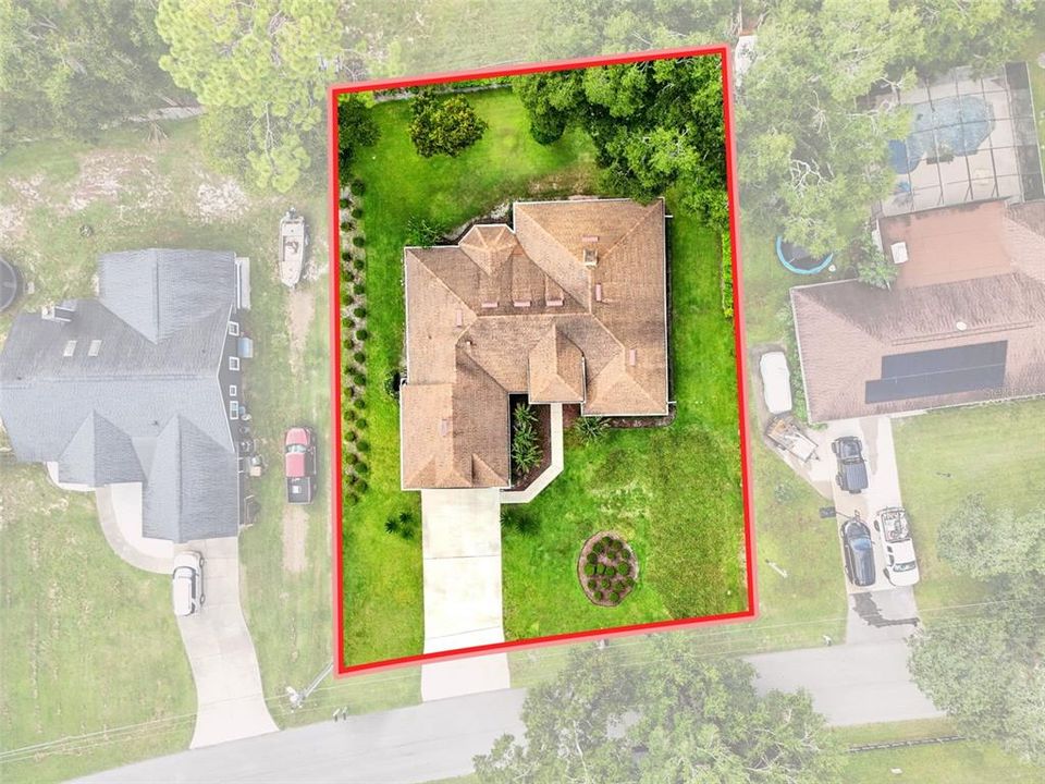 Под контрактом: $420,000 (3 спален, 2 ванн, 2000 Квадратных фут)