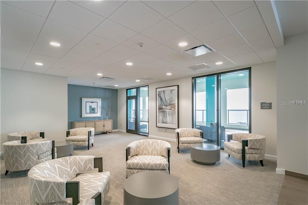 Activo con contrato: $3,950 (1 camas, 1 baños, 1320 Pies cuadrados)