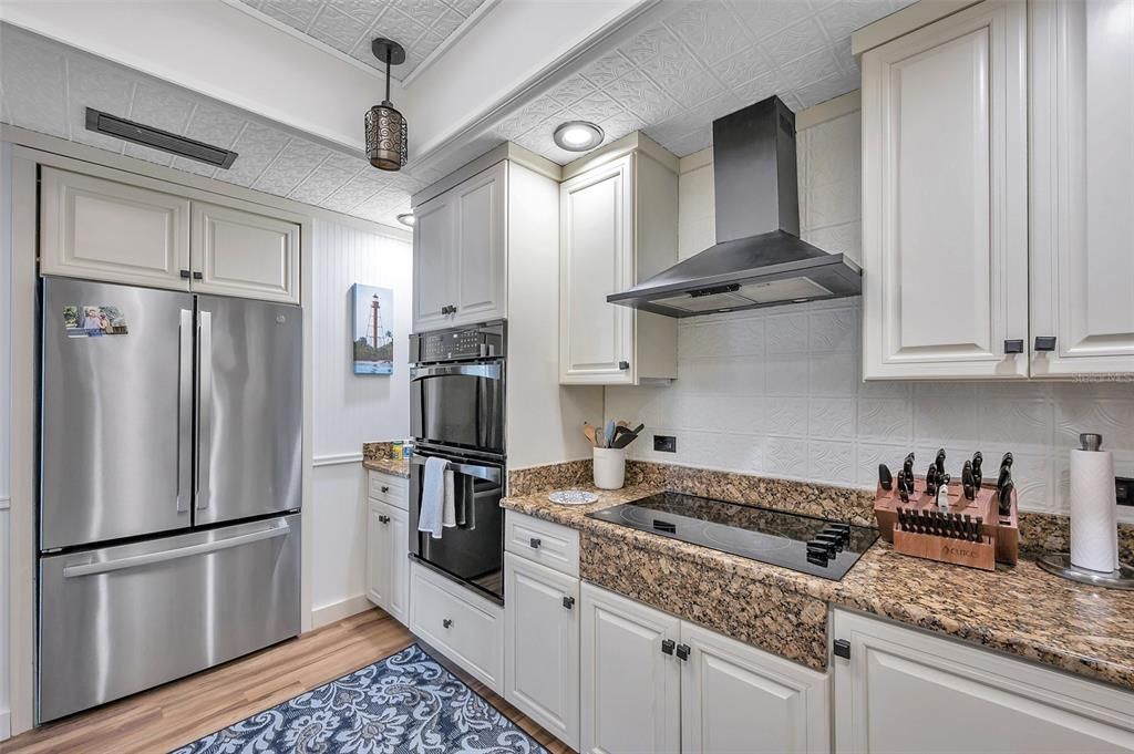 Activo con contrato: $3,950 (1 camas, 1 baños, 1320 Pies cuadrados)