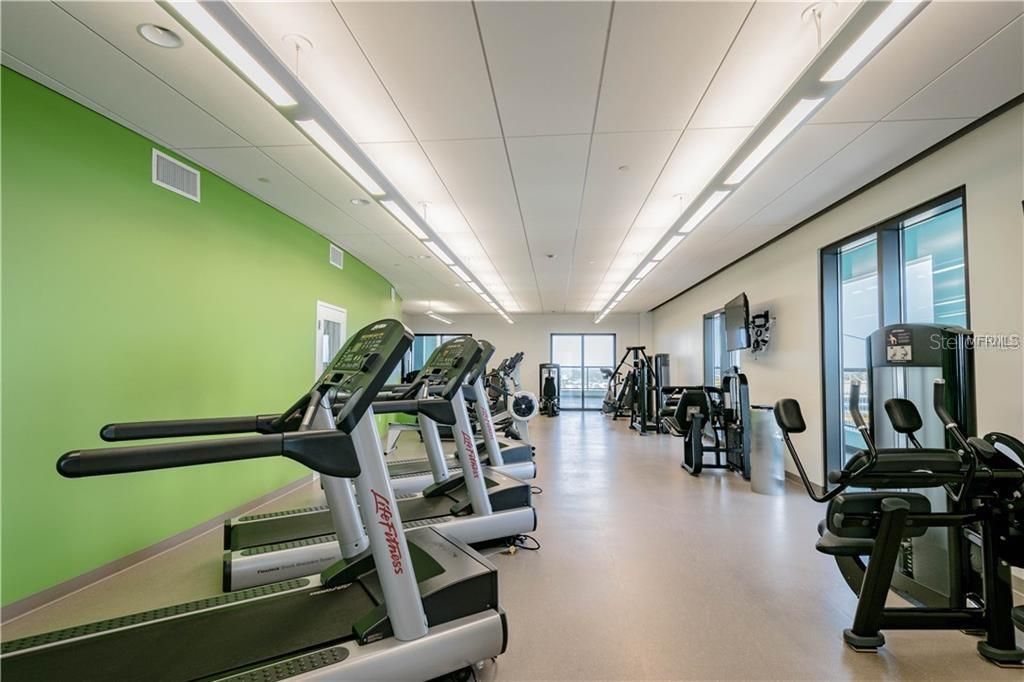 Activo con contrato: $3,950 (1 camas, 1 baños, 1320 Pies cuadrados)