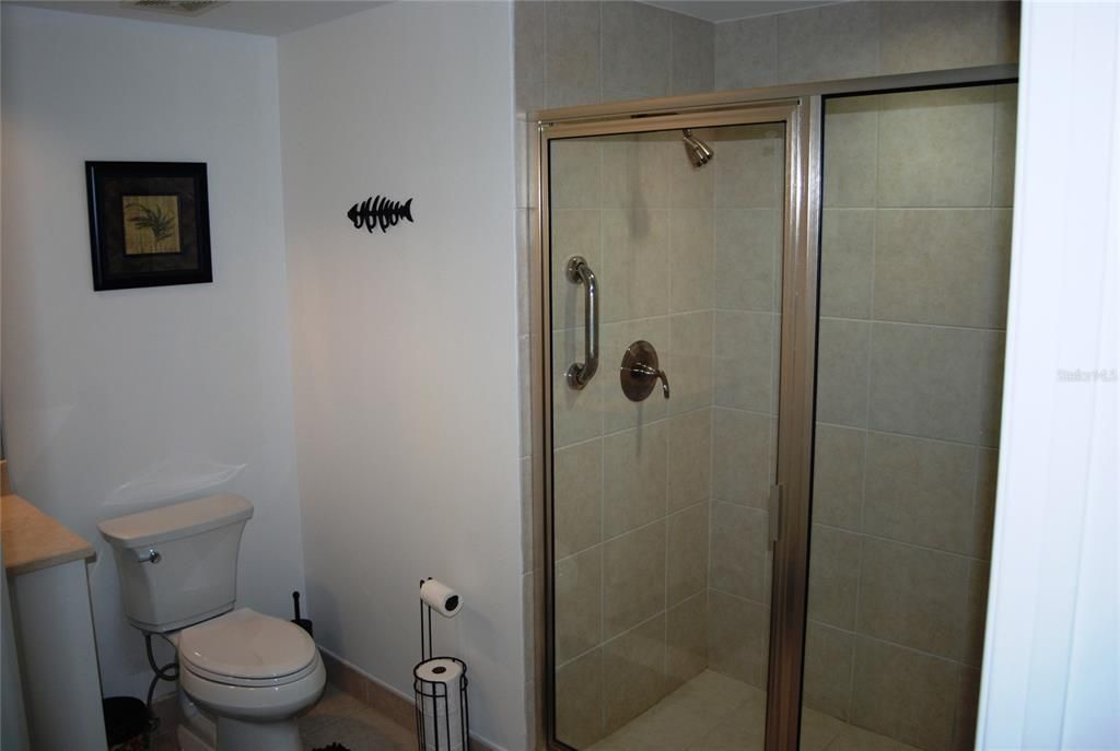 На продажу: $275,000 (2 спален, 2 ванн, 1537 Квадратных фут)