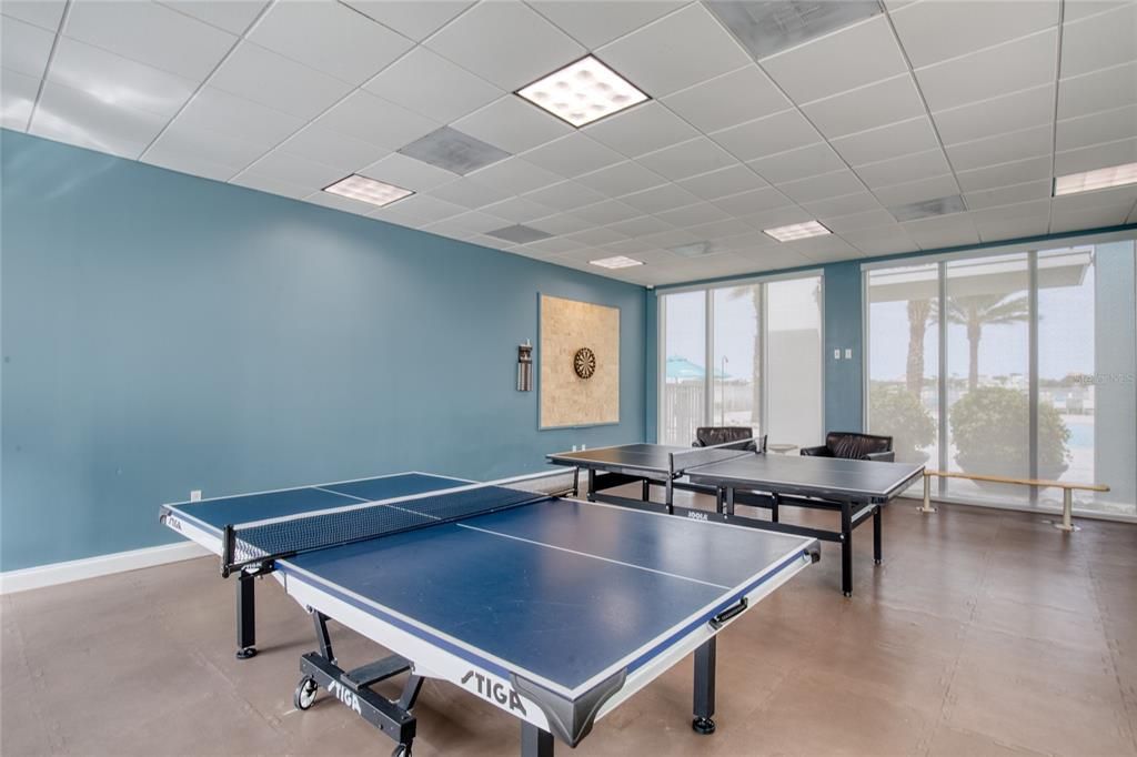 На продажу: $275,000 (2 спален, 2 ванн, 1537 Квадратных фут)