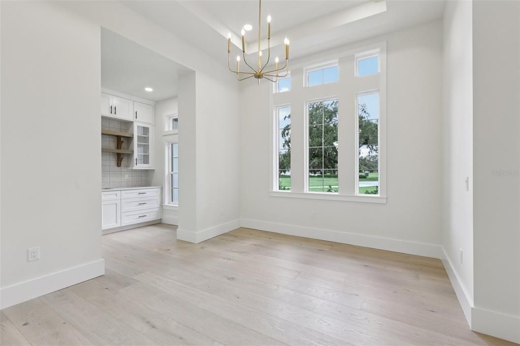 En Venta: $2,400,000 (5 camas, 4 baños, 5359 Pies cuadrados)