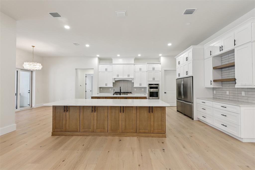 En Venta: $2,400,000 (5 camas, 4 baños, 5359 Pies cuadrados)