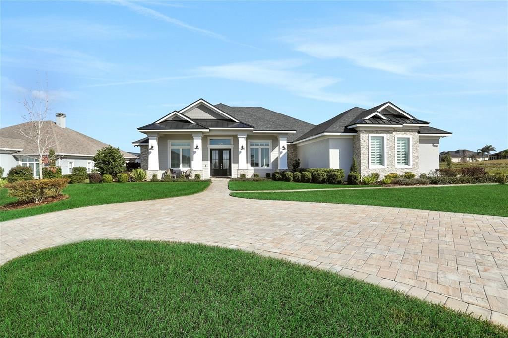 For Sale: $1,100,000 (4 beds, 4 baths, 3197 Square Feet)