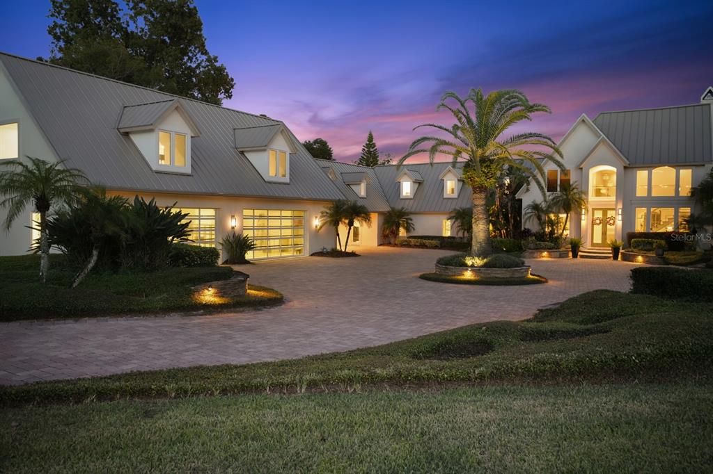 待售: $3,250,000 (5 贝兹, 4 浴室, 8180 平方英尺)