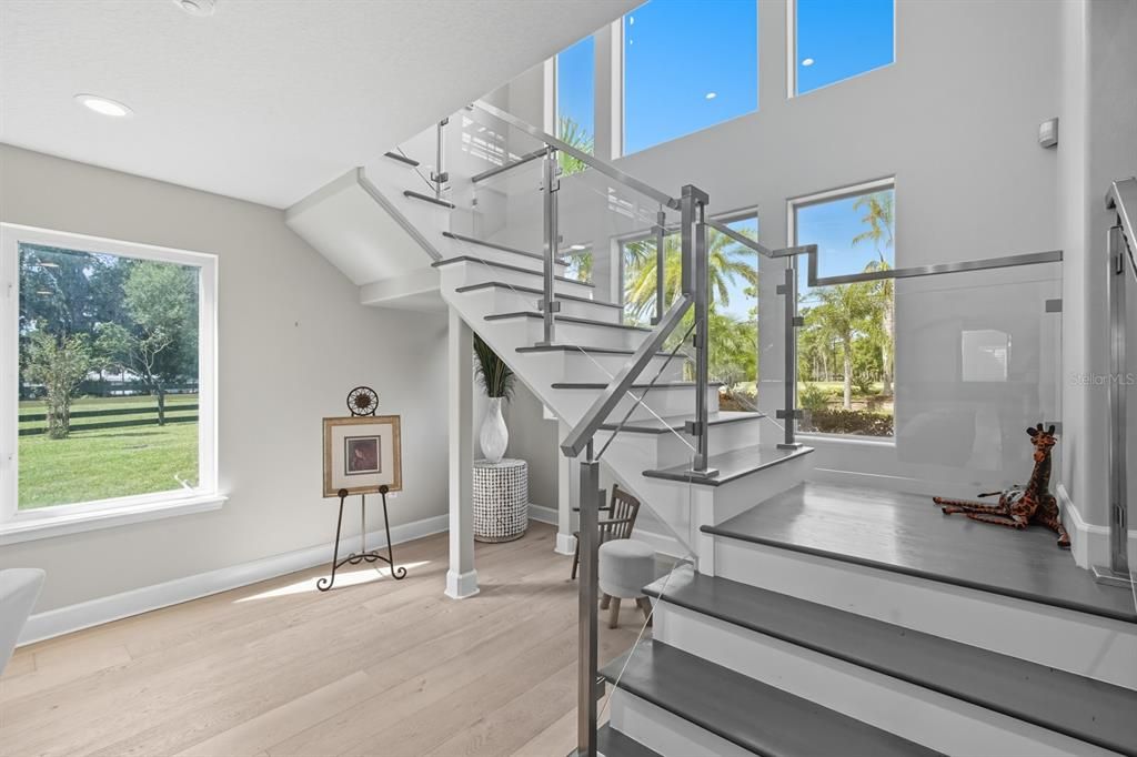 待售: $3,250,000 (5 贝兹, 4 浴室, 8180 平方英尺)