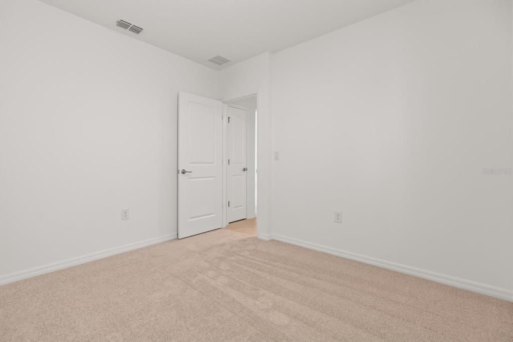 For Rent: $2,039 (3 beds, 2 baths, 1455 Square Feet)