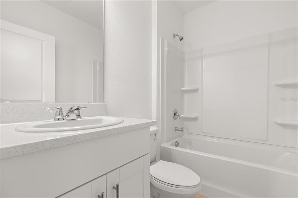 For Rent: $2,039 (3 beds, 2 baths, 1455 Square Feet)