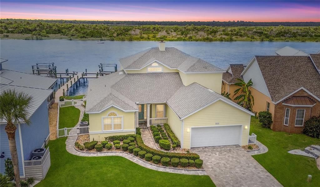 En Venta: $1,299,000 (3 camas, 3 baños, 2312 Pies cuadrados)