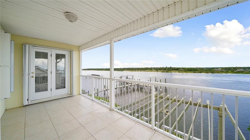 En Venta: $1,299,000 (3 camas, 3 baños, 2312 Pies cuadrados)