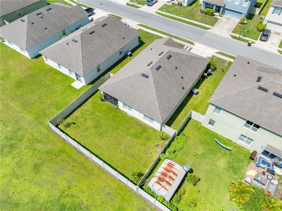 Activo con contrato: $325,000 (3 camas, 2 baños, 1690 Pies cuadrados)