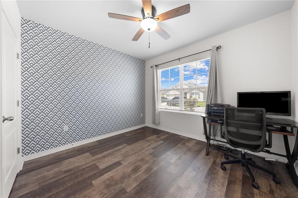 Activo con contrato: $325,000 (3 camas, 2 baños, 1690 Pies cuadrados)