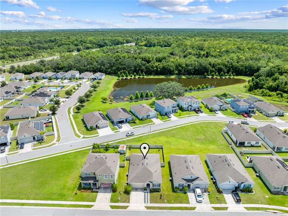 Activo con contrato: $325,000 (3 camas, 2 baños, 1690 Pies cuadrados)