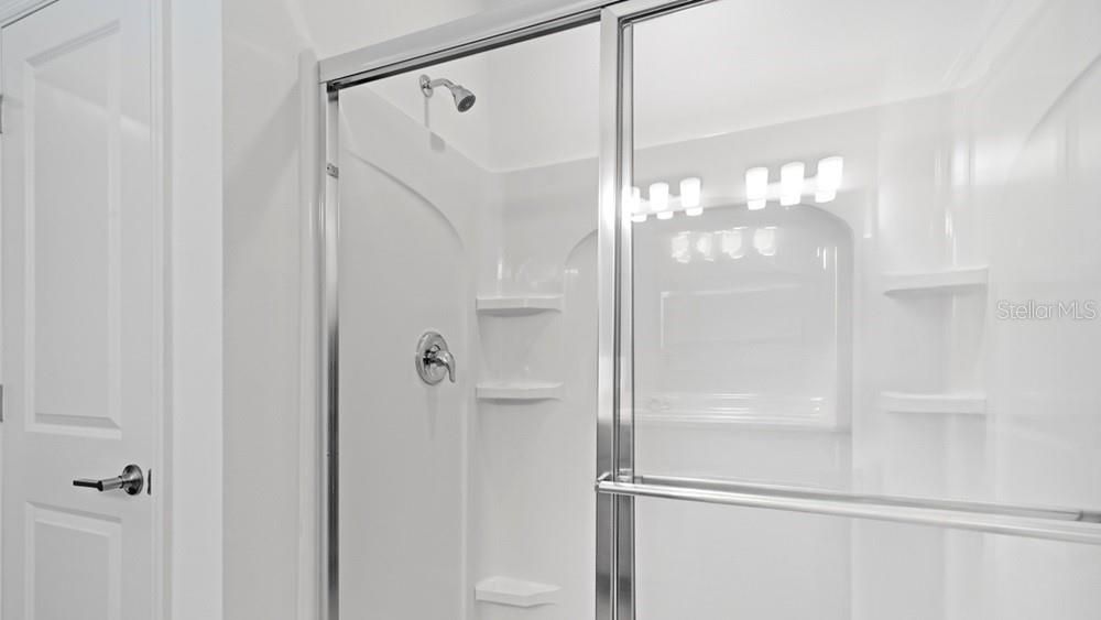 Под контрактом: $342,000 (3 спален, 2 ванн, 1500 Квадратных фут)