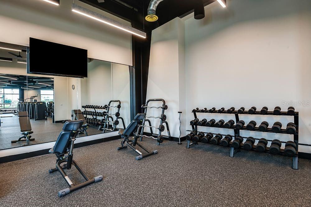 Под контрактом: $342,000 (3 спален, 2 ванн, 1500 Квадратных фут)