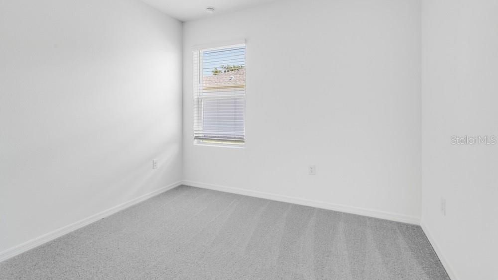 Под контрактом: $342,000 (3 спален, 2 ванн, 1500 Квадратных фут)