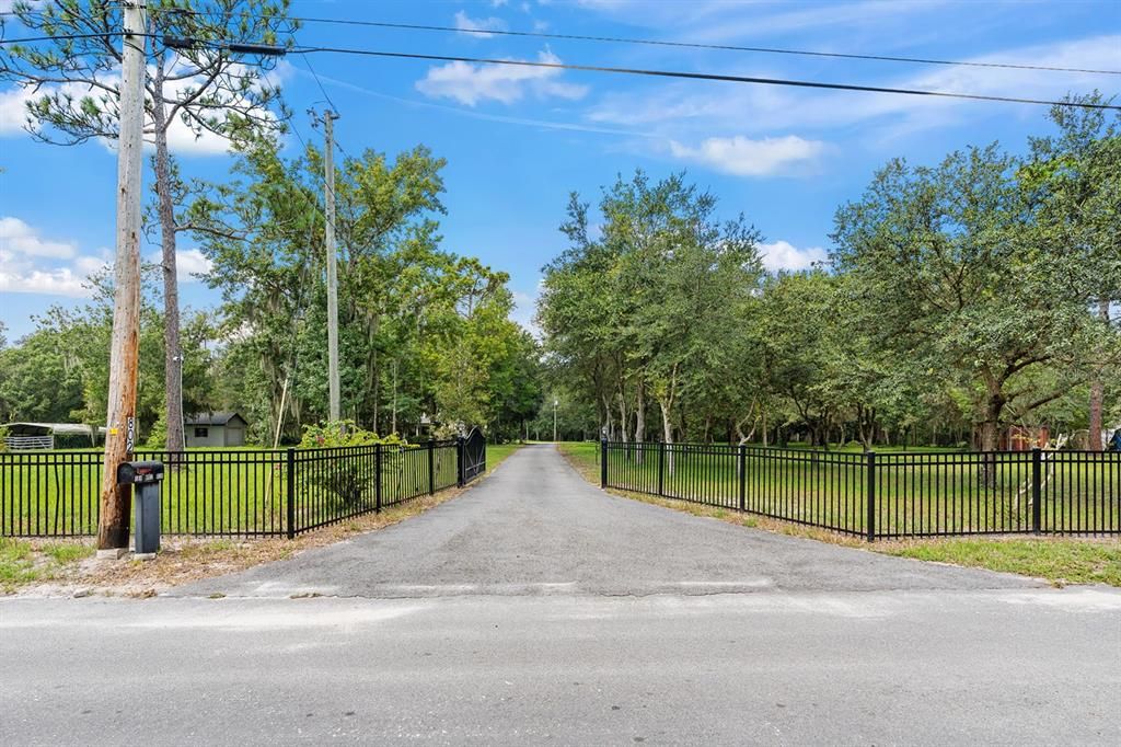 На продажу: $1,199,000 (3 спален, 2 ванн, 2548 Квадратных фут)