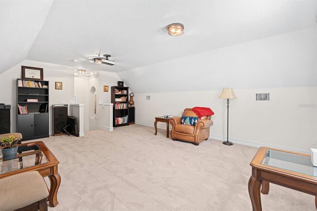 На продажу: $1,199,000 (3 спален, 2 ванн, 2548 Квадратных фут)