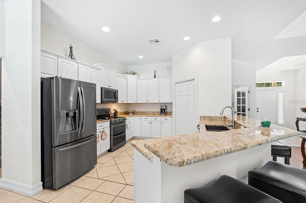 На продажу: $1,199,000 (3 спален, 2 ванн, 2548 Квадратных фут)