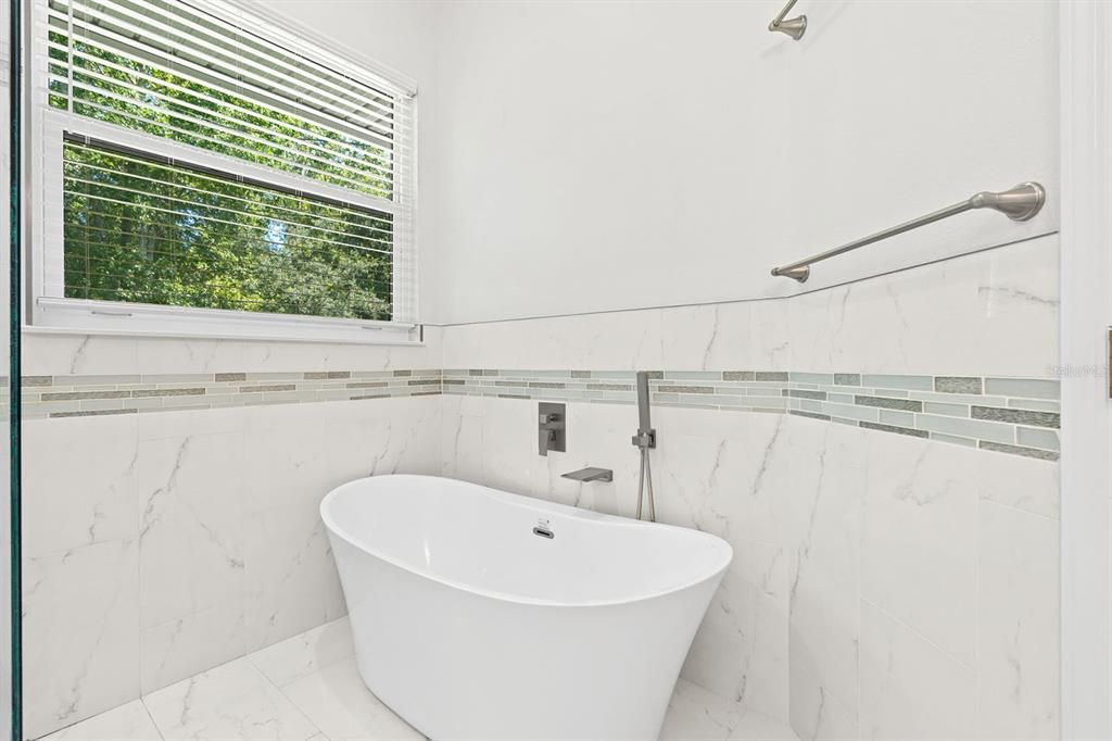 На продажу: $1,199,000 (3 спален, 2 ванн, 2548 Квадратных фут)