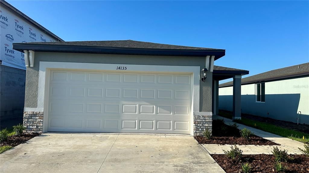 Недавно продано: $346,900 (4 спален, 2 ванн, 1687 Квадратных фут)