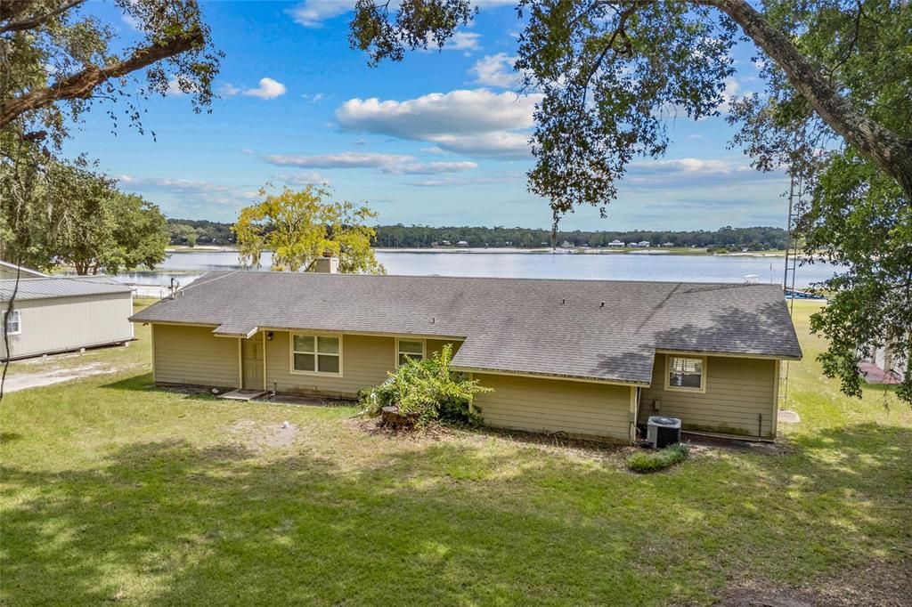 En Venta: $574,900 (3 camas, 3 baños, 1768 Pies cuadrados)