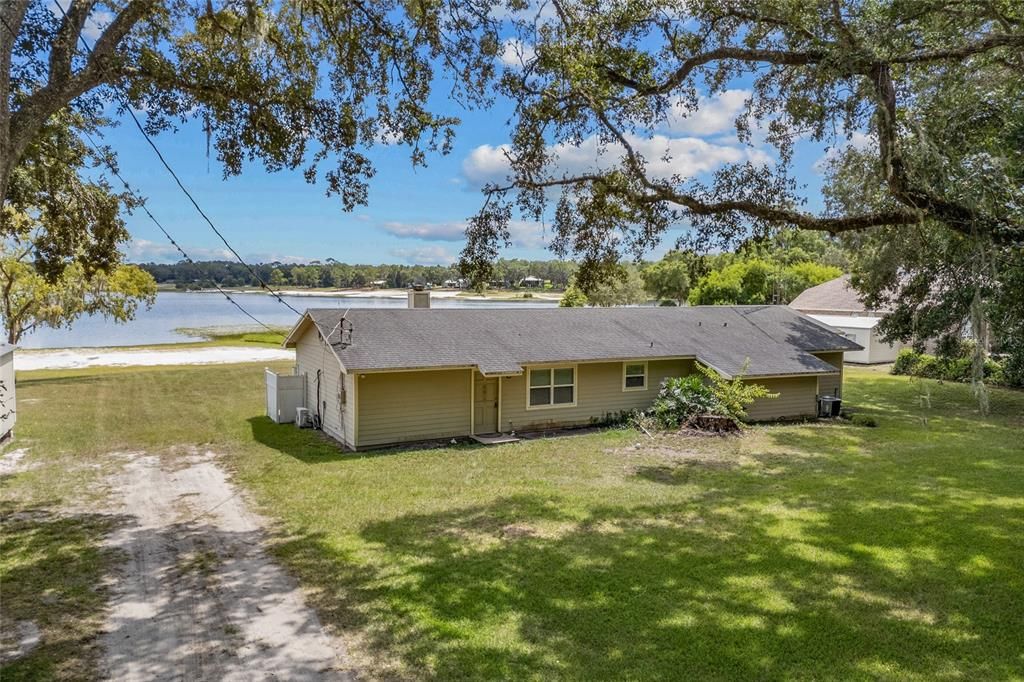 En Venta: $574,900 (3 camas, 3 baños, 1768 Pies cuadrados)