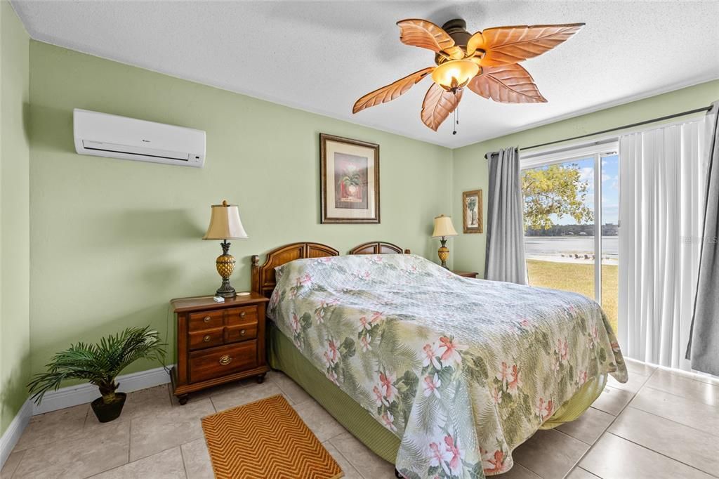 En Venta: $574,900 (3 camas, 3 baños, 1768 Pies cuadrados)