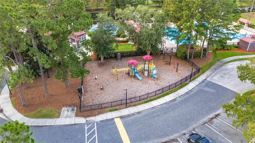 For Sale: $380,000 (4 beds, 3 baths, 2876 Square Feet)