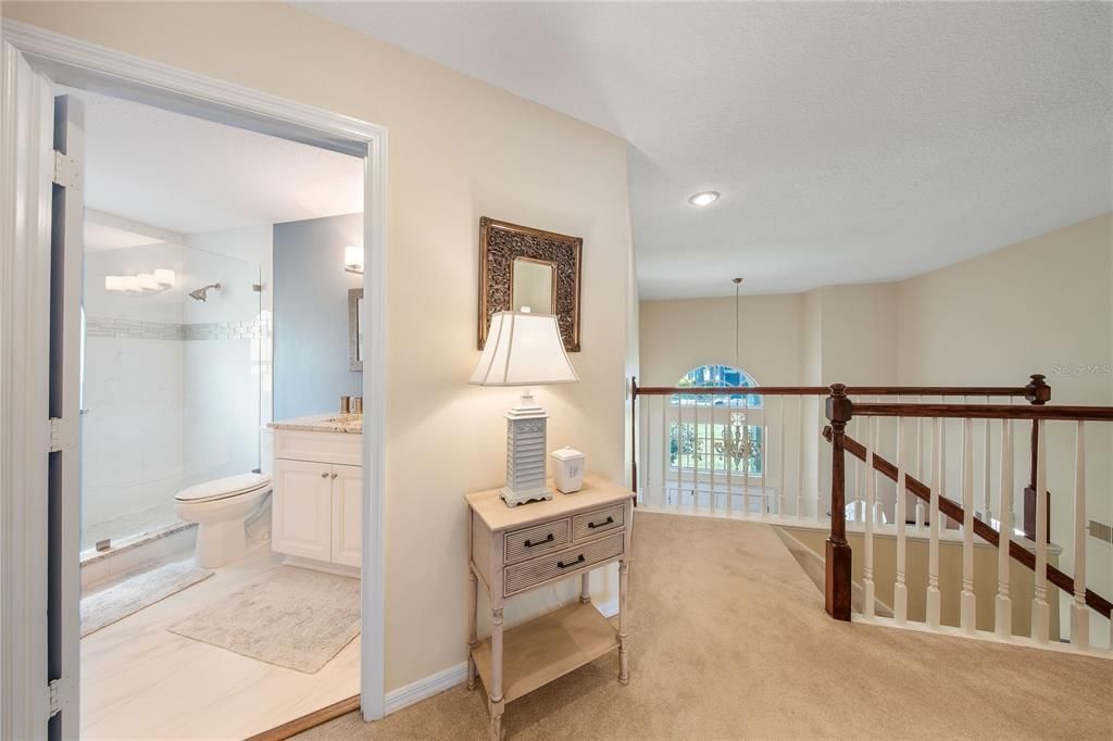 Activo con contrato: $719,000 (5 camas, 3 baños, 3378 Pies cuadrados)