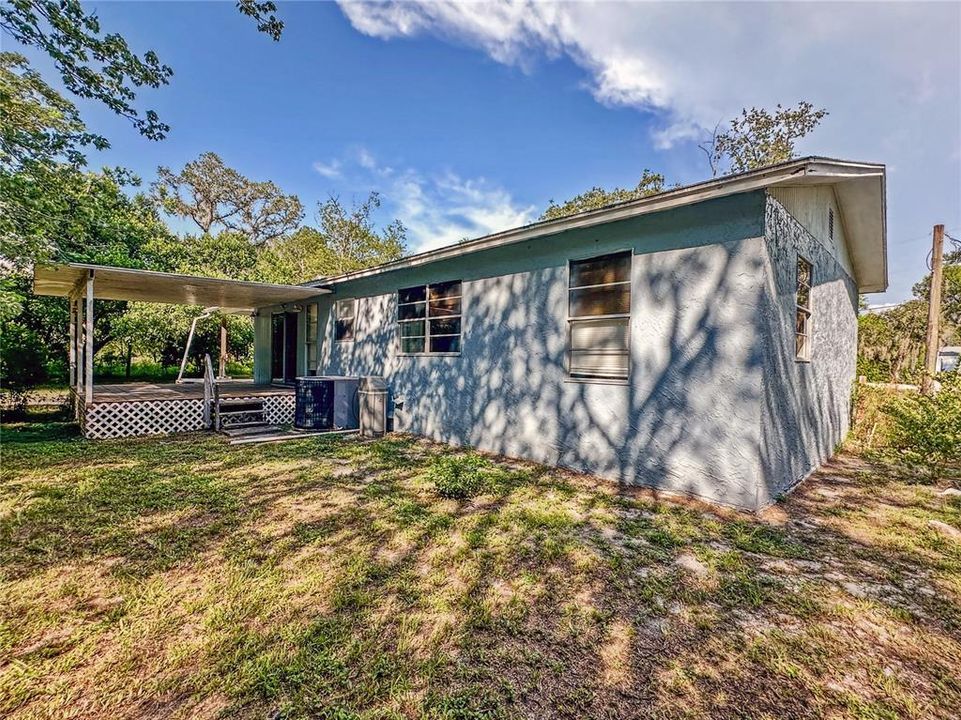 For Sale: $249,900 (3 beds, 2 baths, 1300 Square Feet)