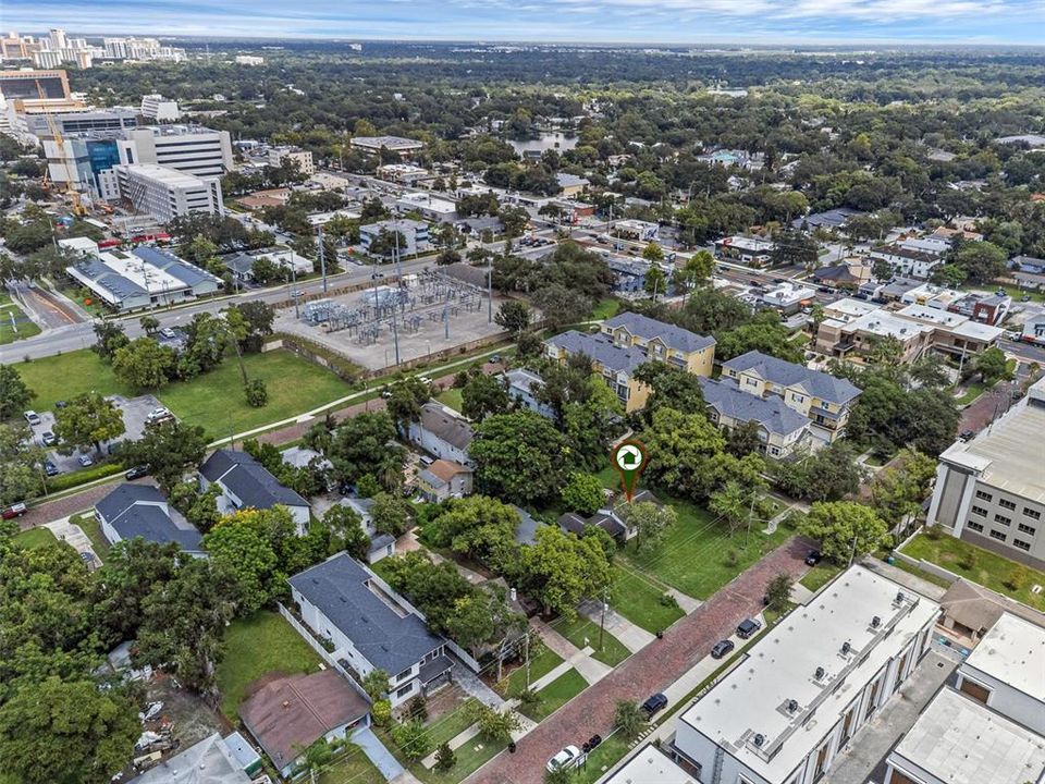 合同活跃: $599,000 (0.32 acres)