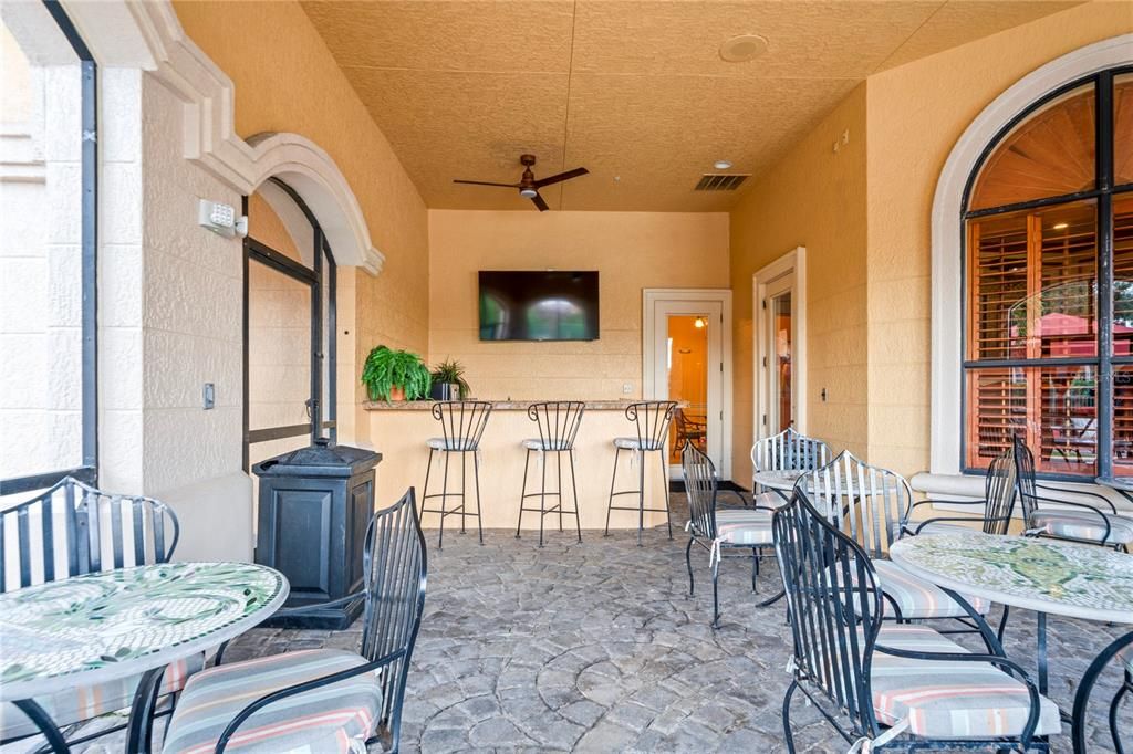 For Sale: $456,000 (2 beds, 2 baths, 1650 Square Feet)